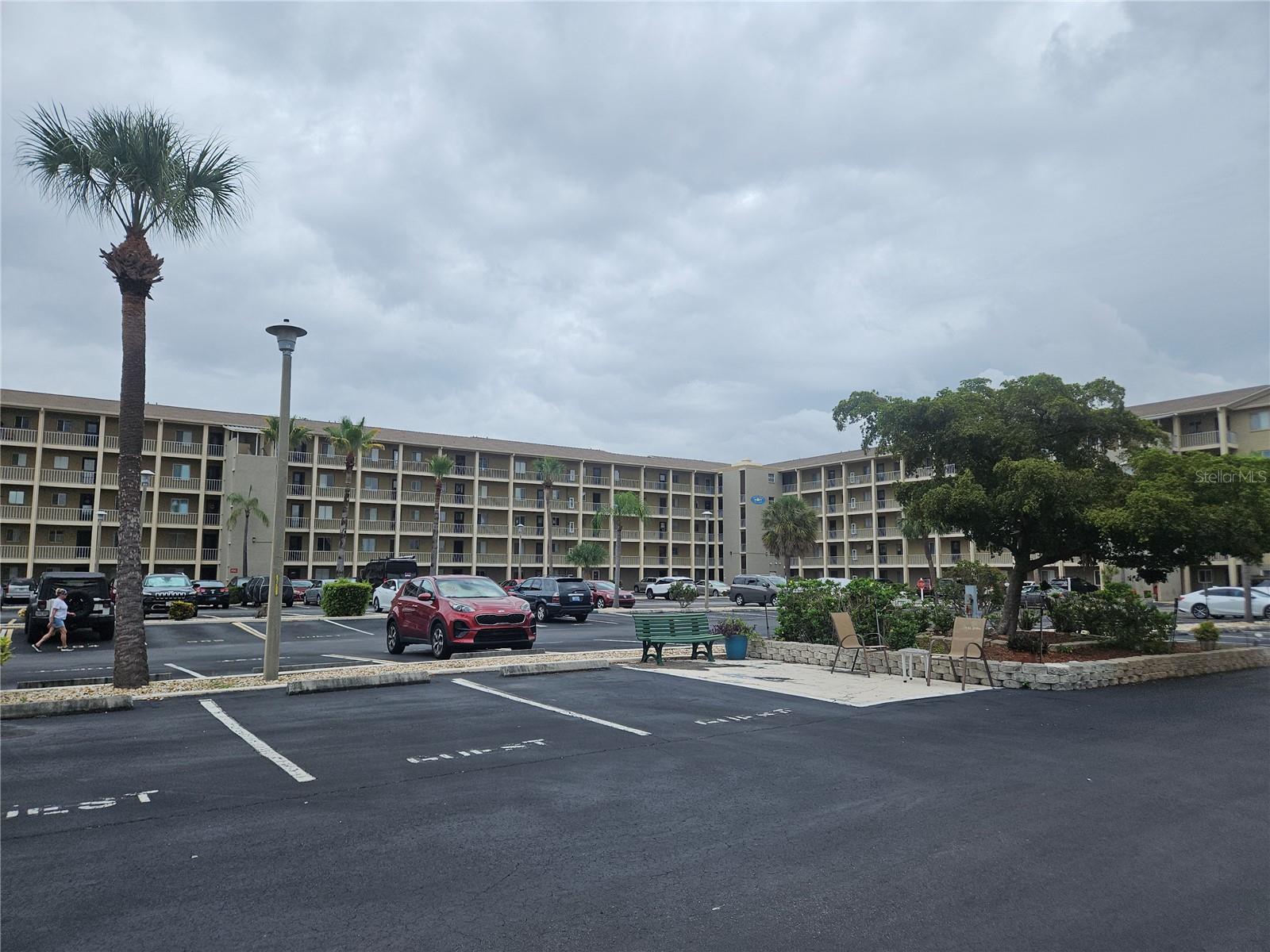 Details for 3592 Lake Bayshore Drive 217, BRADENTON, FL 34205
