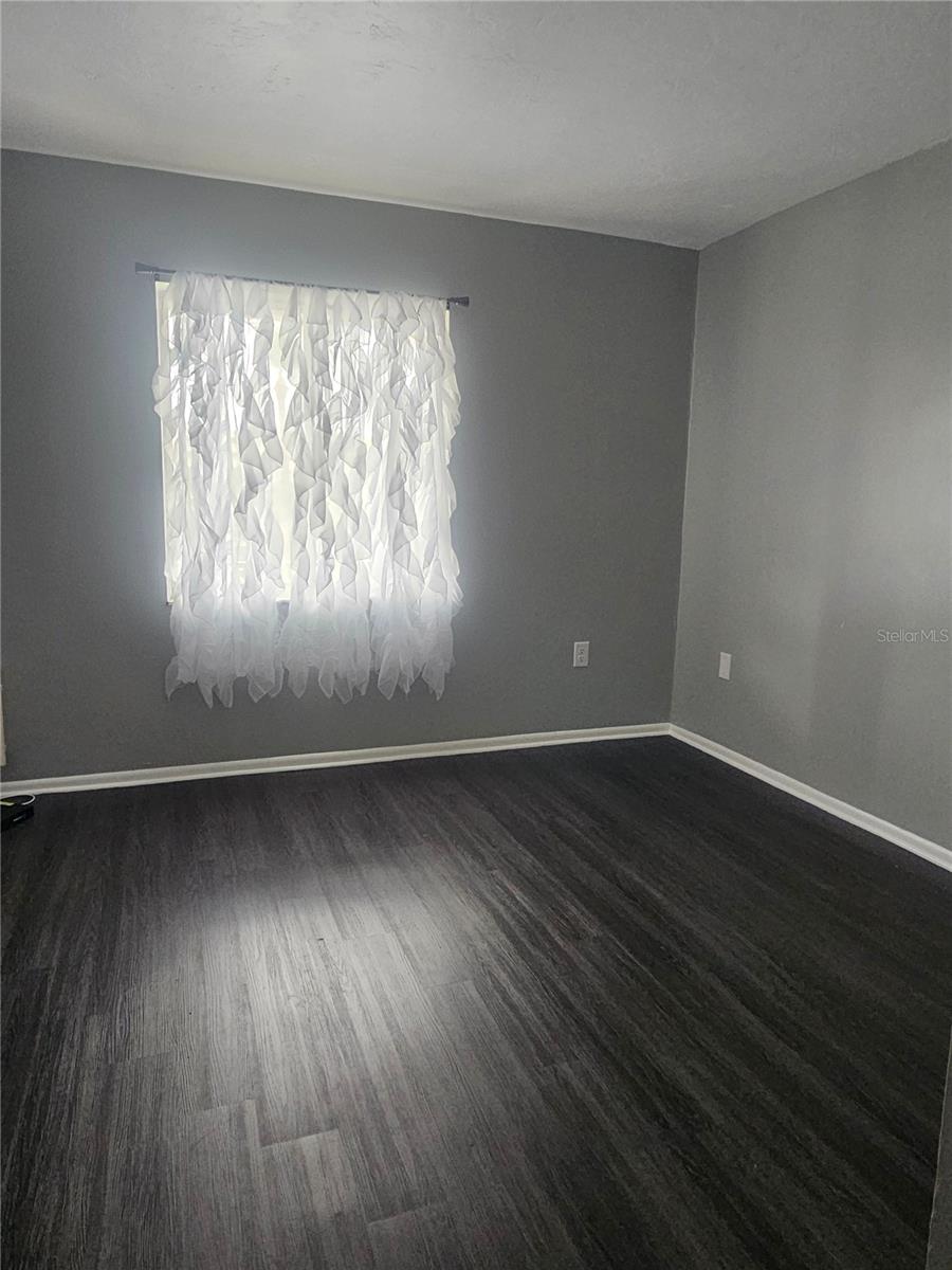 Image 13 of 17 For 3592 Lake Bayshore Drive 217
