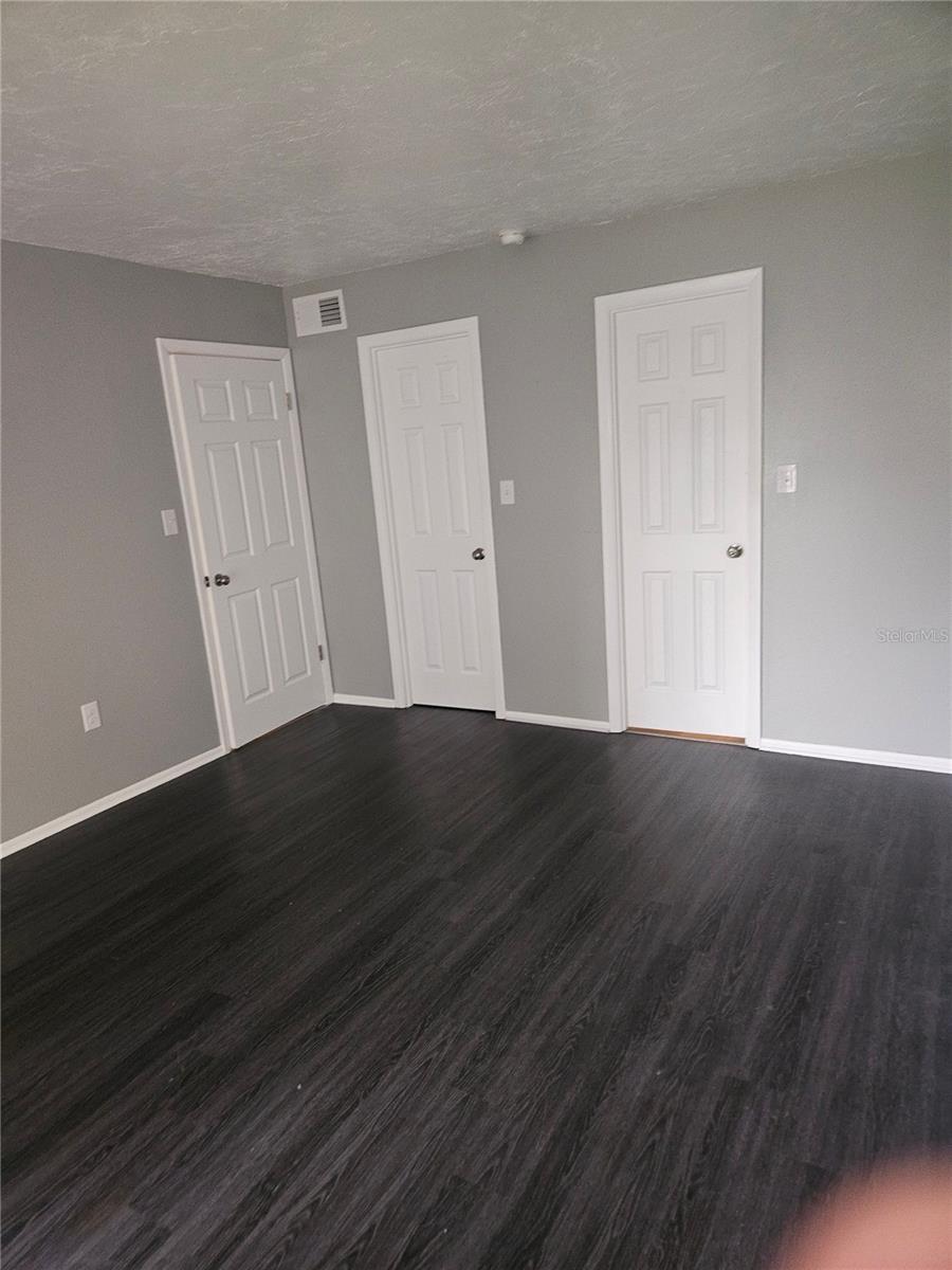 Image 15 of 17 For 3592 Lake Bayshore Drive 217