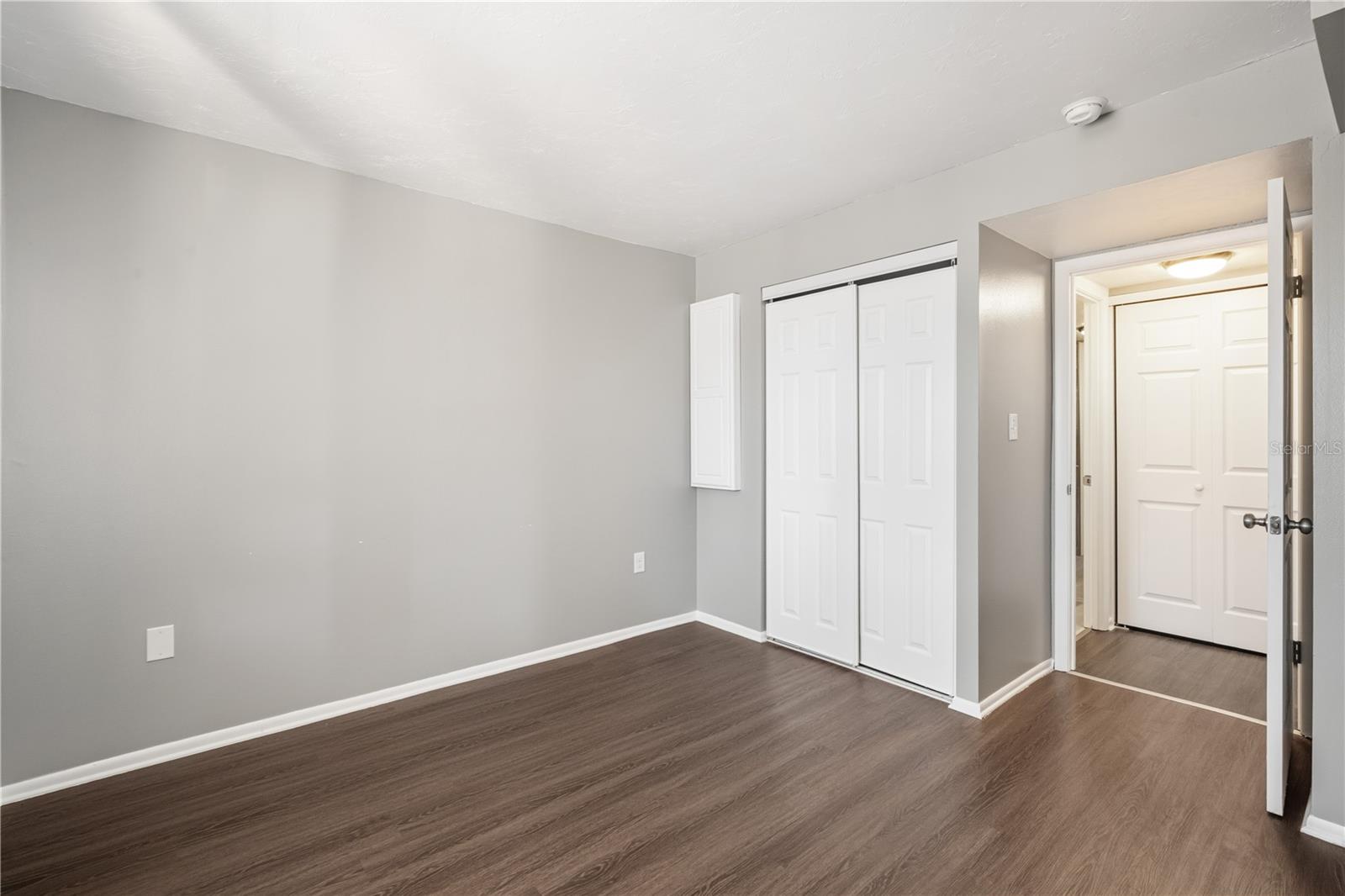 Image 21 of 22 For 3592 Lake Bayshore Drive 217
