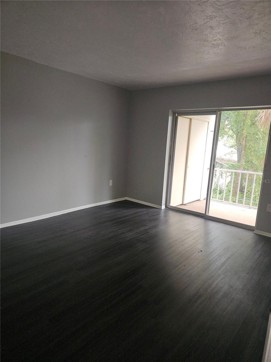 Image 6 of 17 For 3592 Lake Bayshore Drive 217