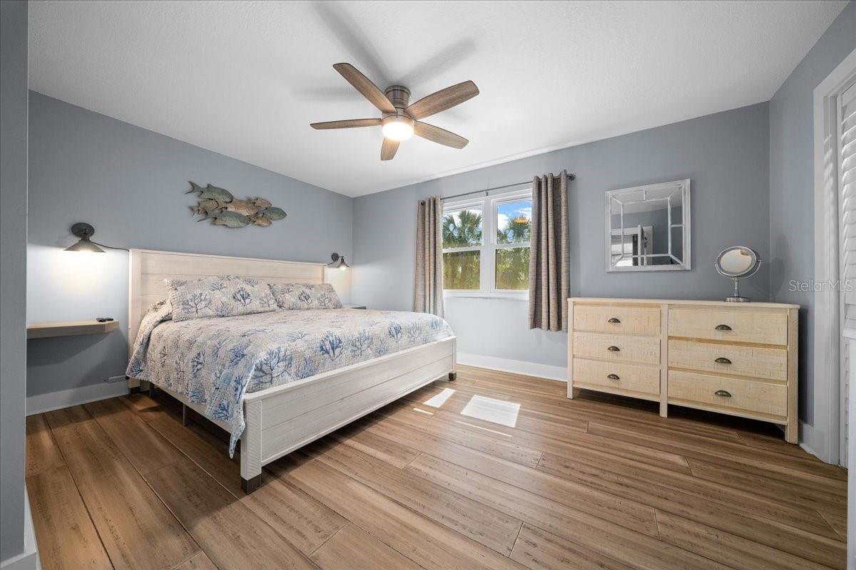 Image 26 of 70 For 12046 Gulf Breeze Court