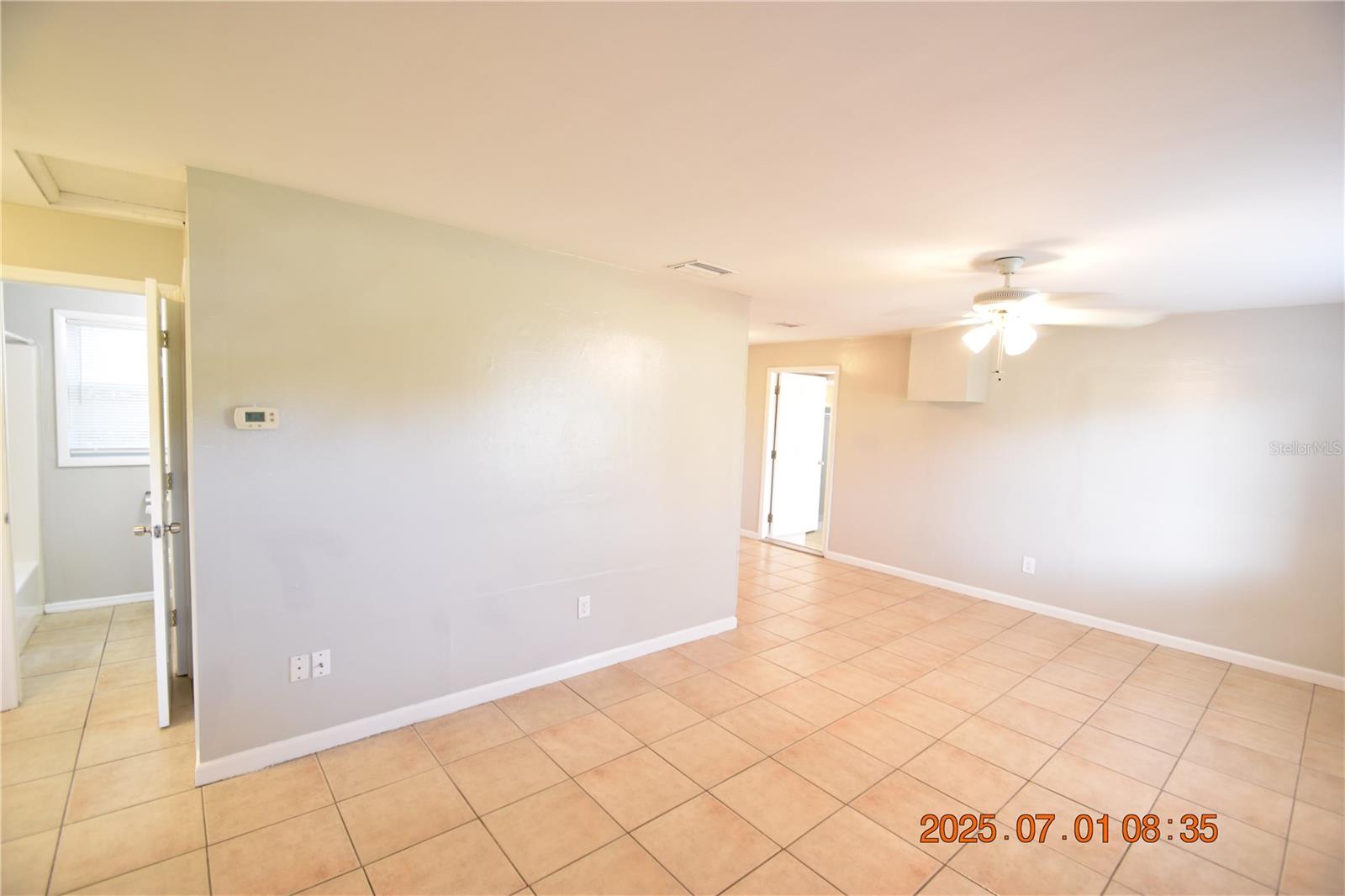 Image 12 of 35 For 818 49th Avenue N