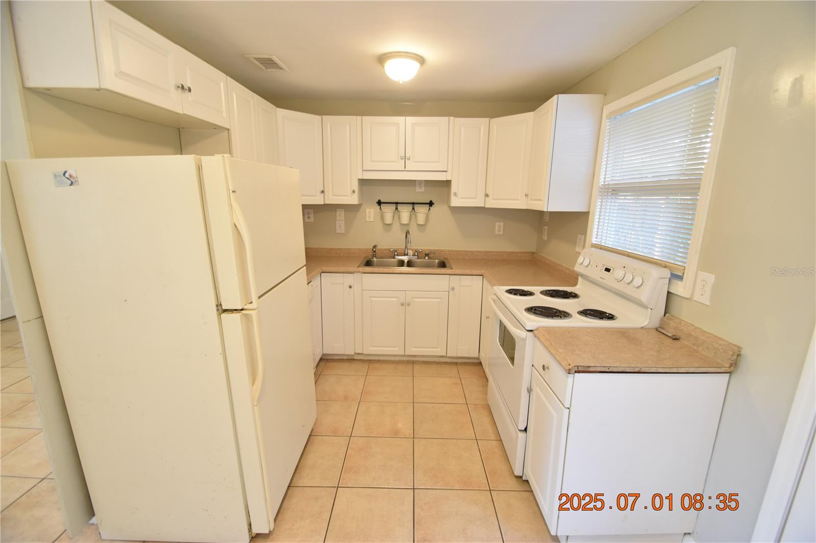 Image 15 of 35 For 818 49th Avenue N