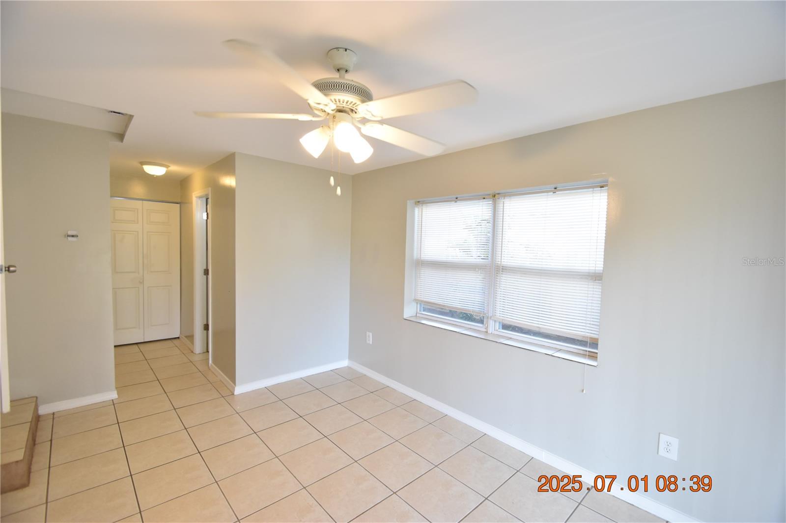 Image 21 of 35 For 818 49th Avenue N
