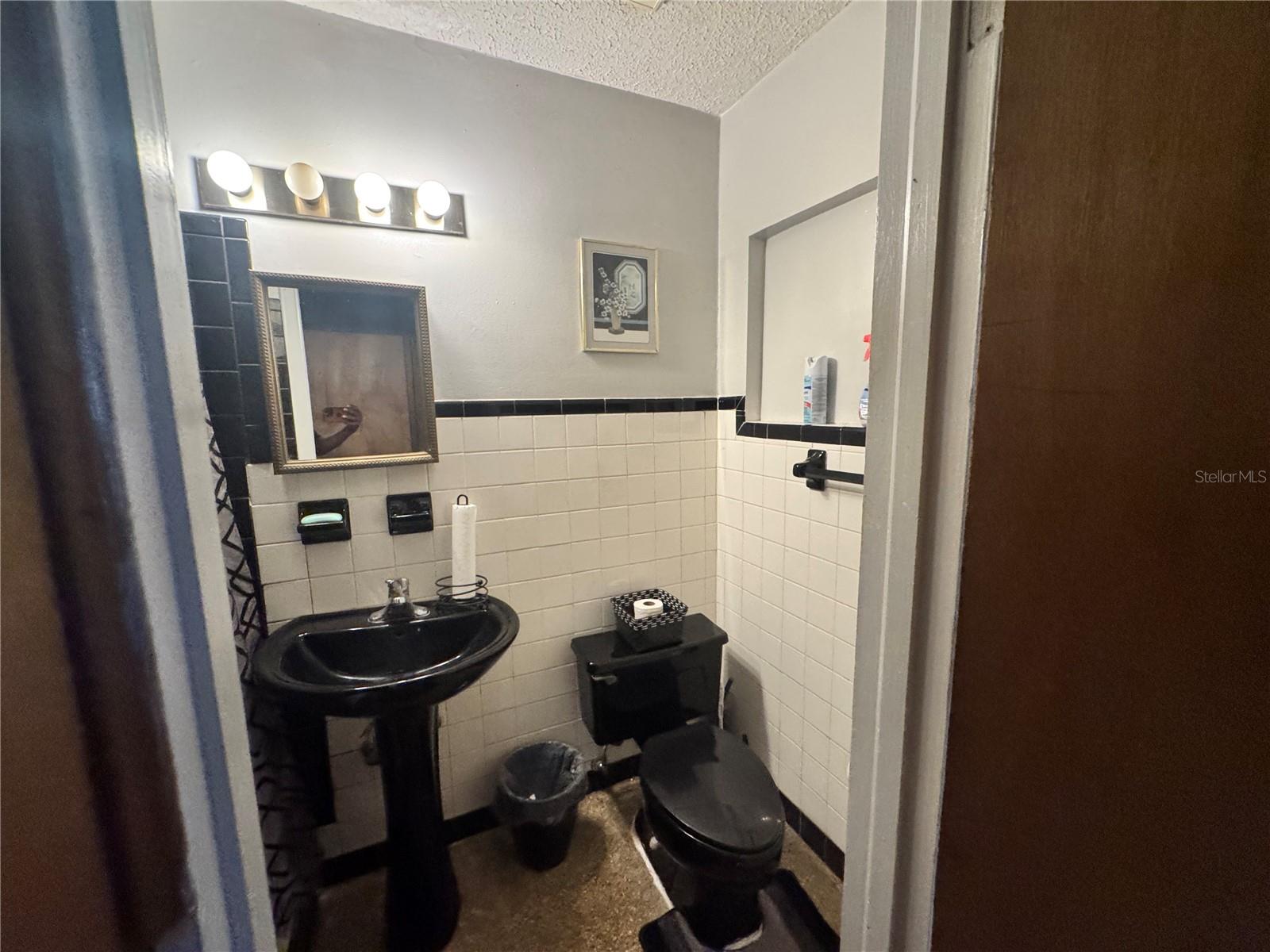 Image 11 of 34 For 5901 34th Street
