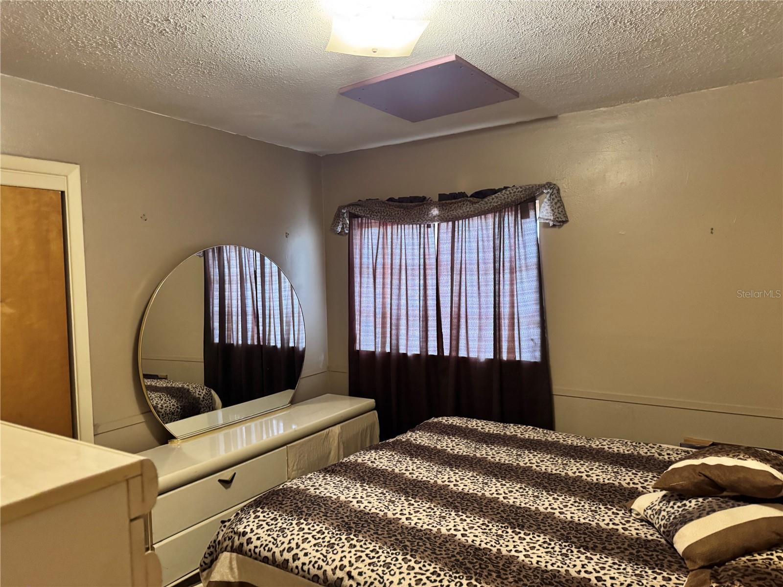 Image 13 of 34 For 5901 34th Street