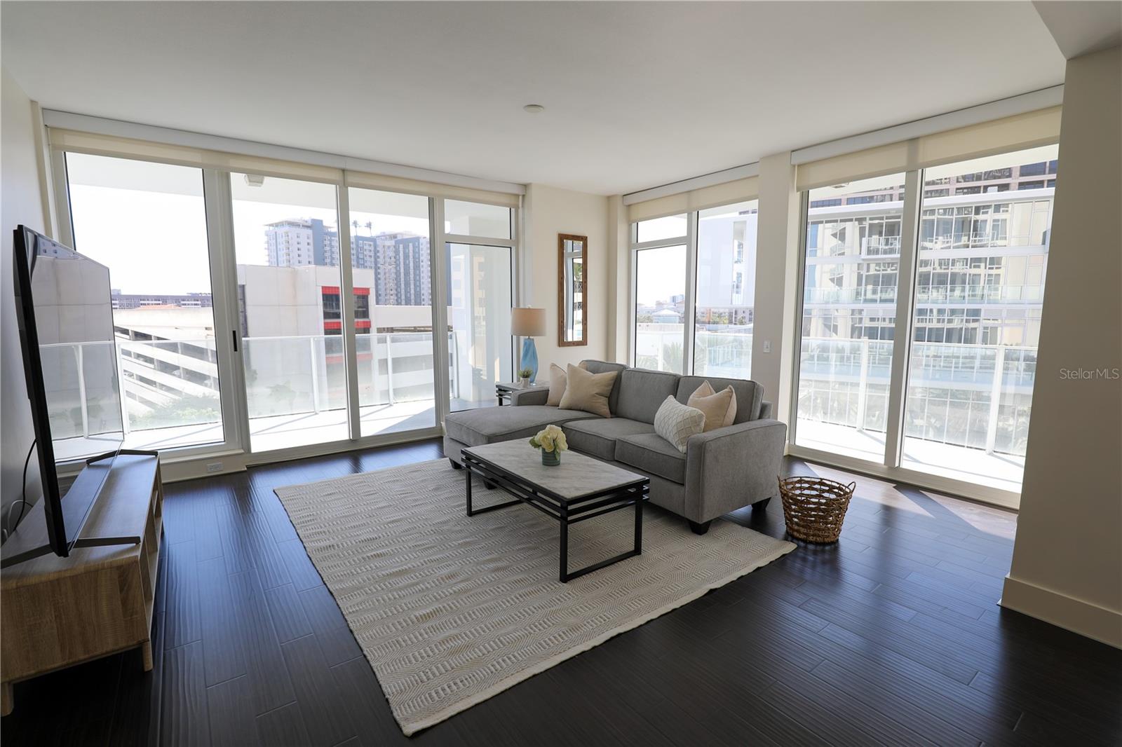 Image 13 of 40 For 175 1st Street S 603
