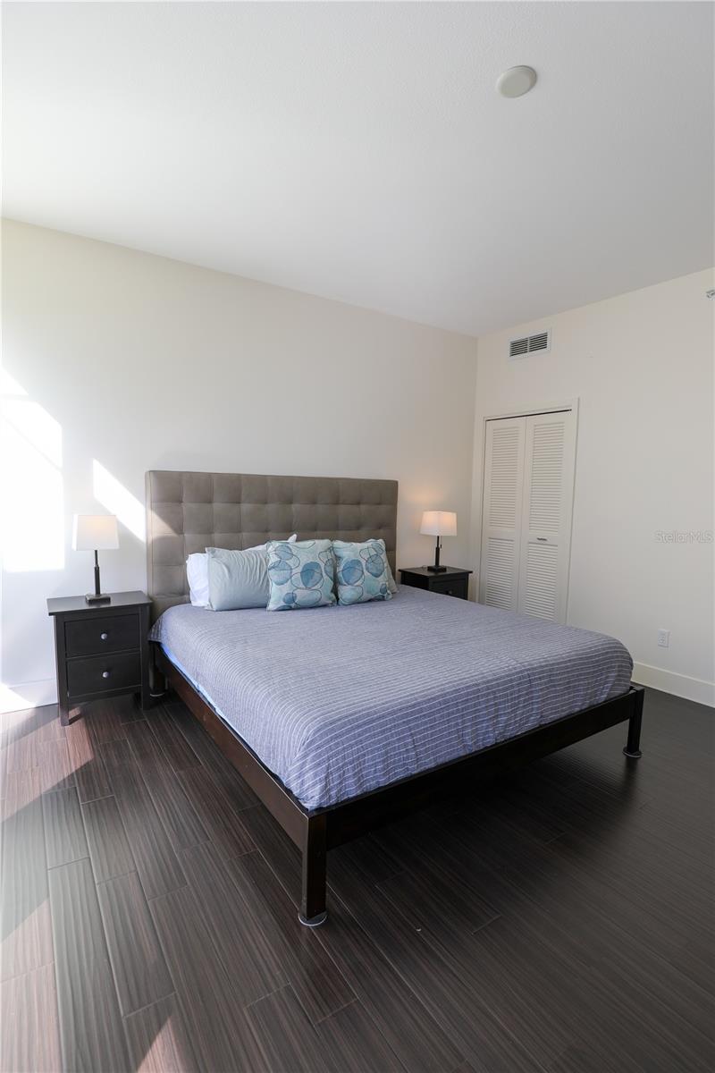 Image 16 of 40 For 175 1st Street S 603