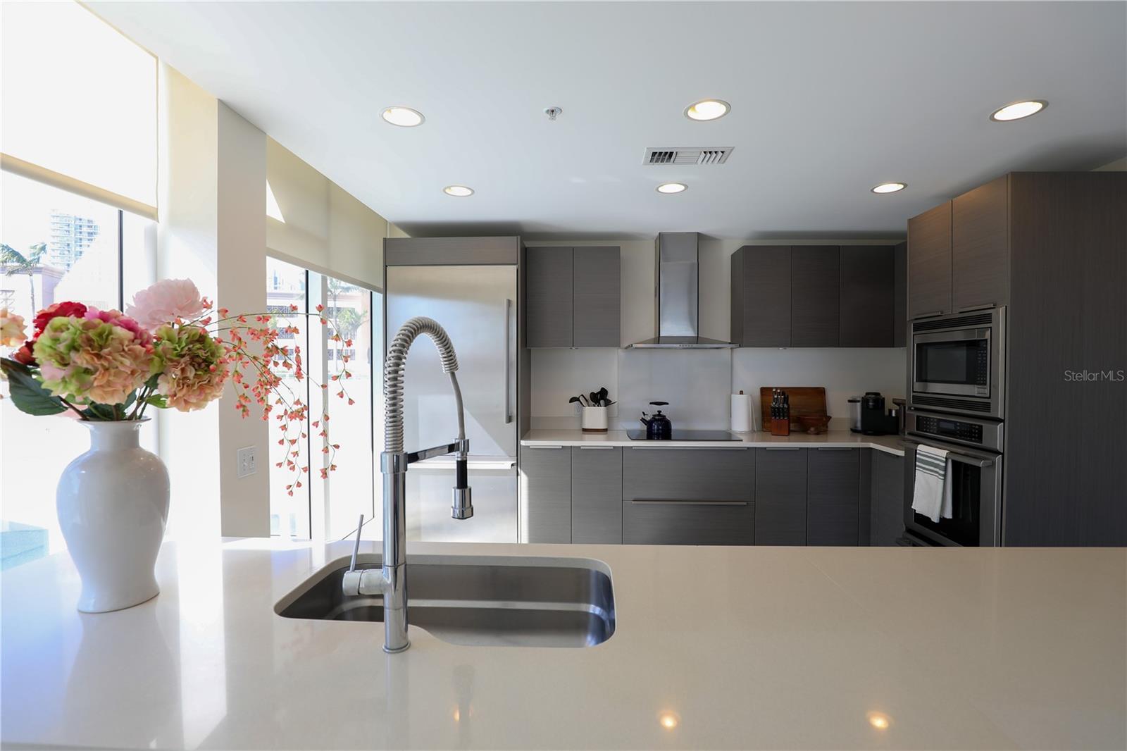 Image 5 of 40 For 175 1st Street S 603
