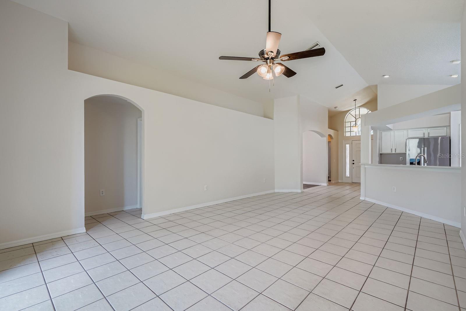 Image 10 of 28 For 6921 Waterbrook Court