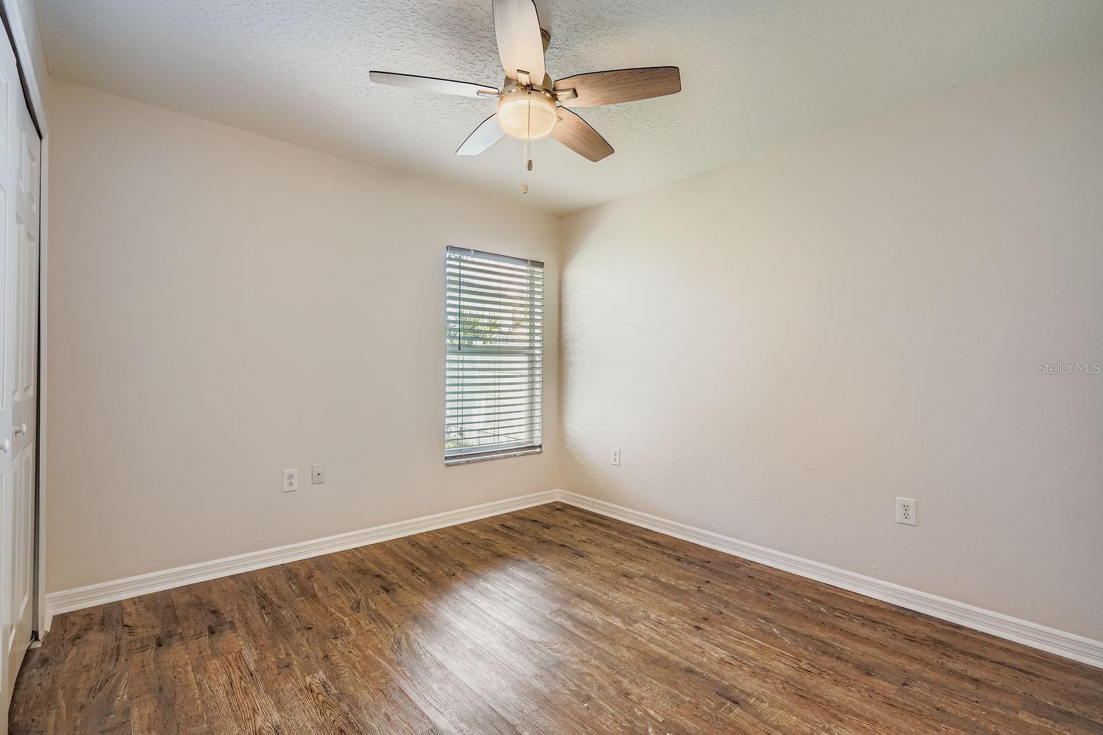 Image 23 of 28 For 6921 Waterbrook Court
