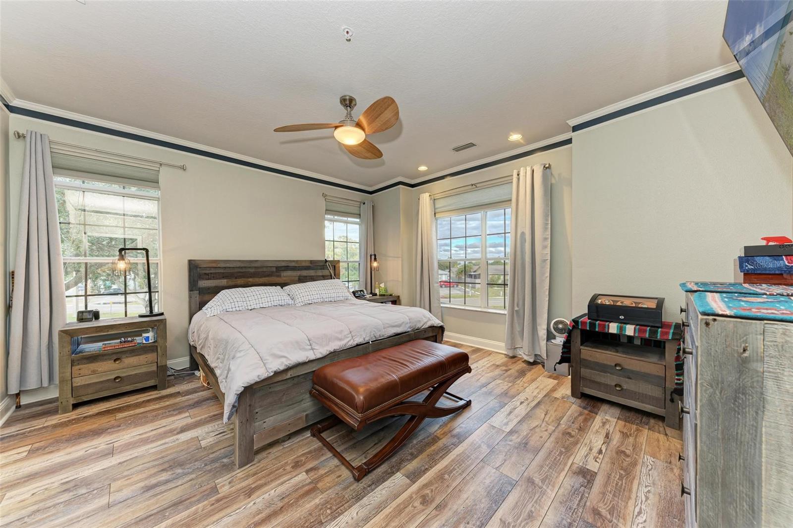 Image 19 of 56 For 6315 Sunset Bay Circle