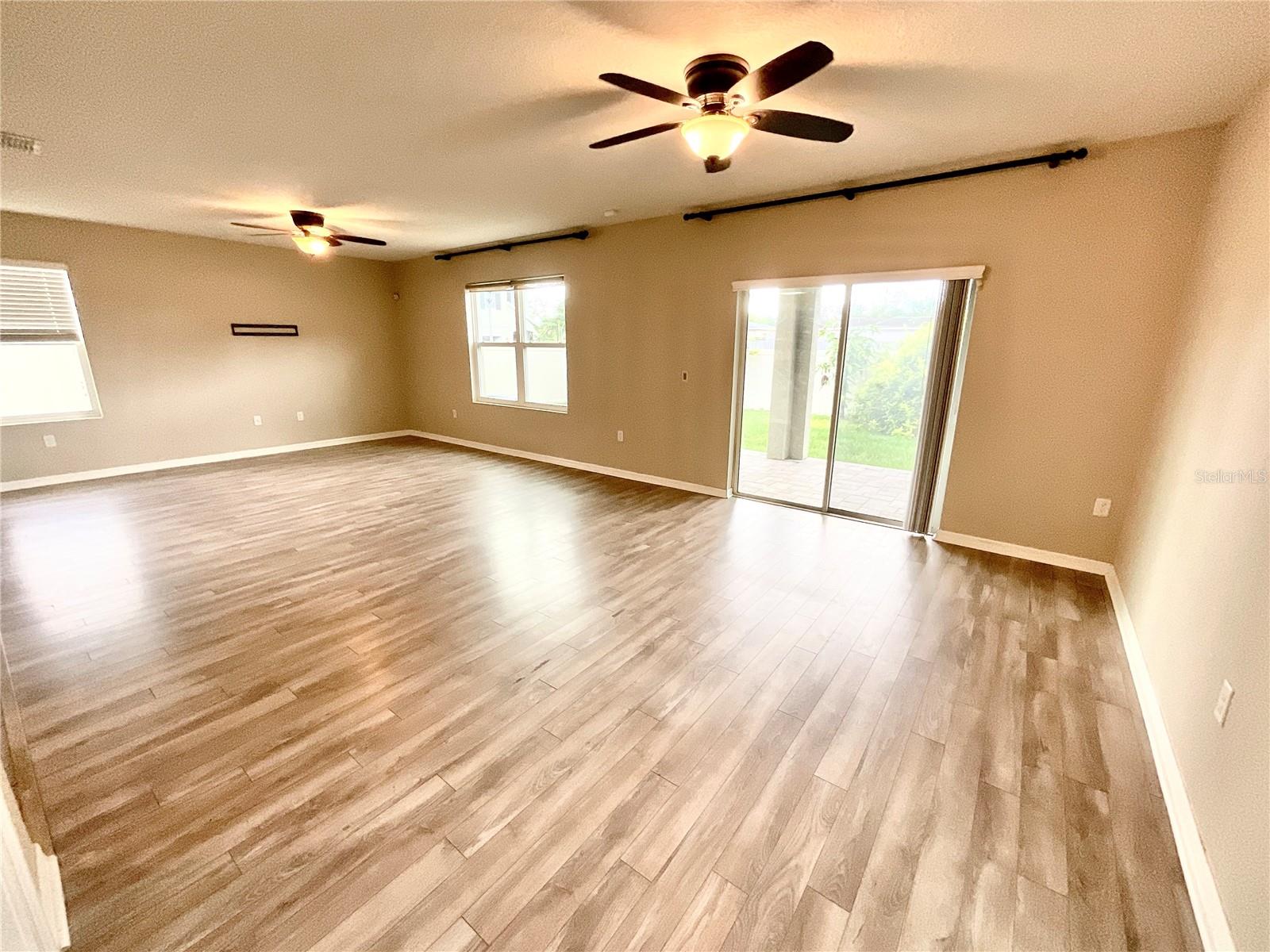 Image 10 of 29 For 8143 59th Way N
