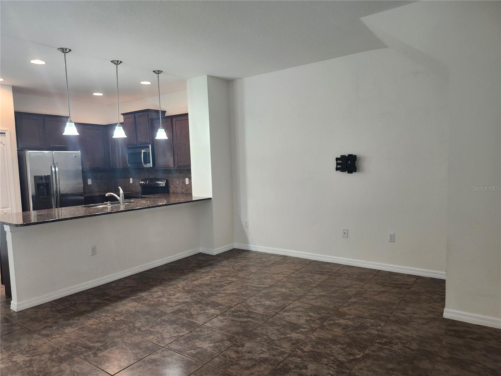 Image 6 of 27 For 1866 Greenwood Valley Drive