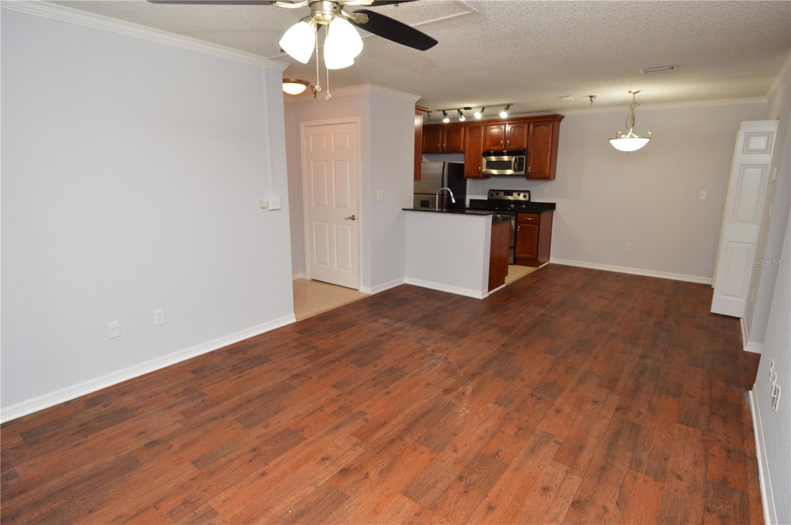 Image 13 of 93 For 10265 Gandy Boulevard N 1303