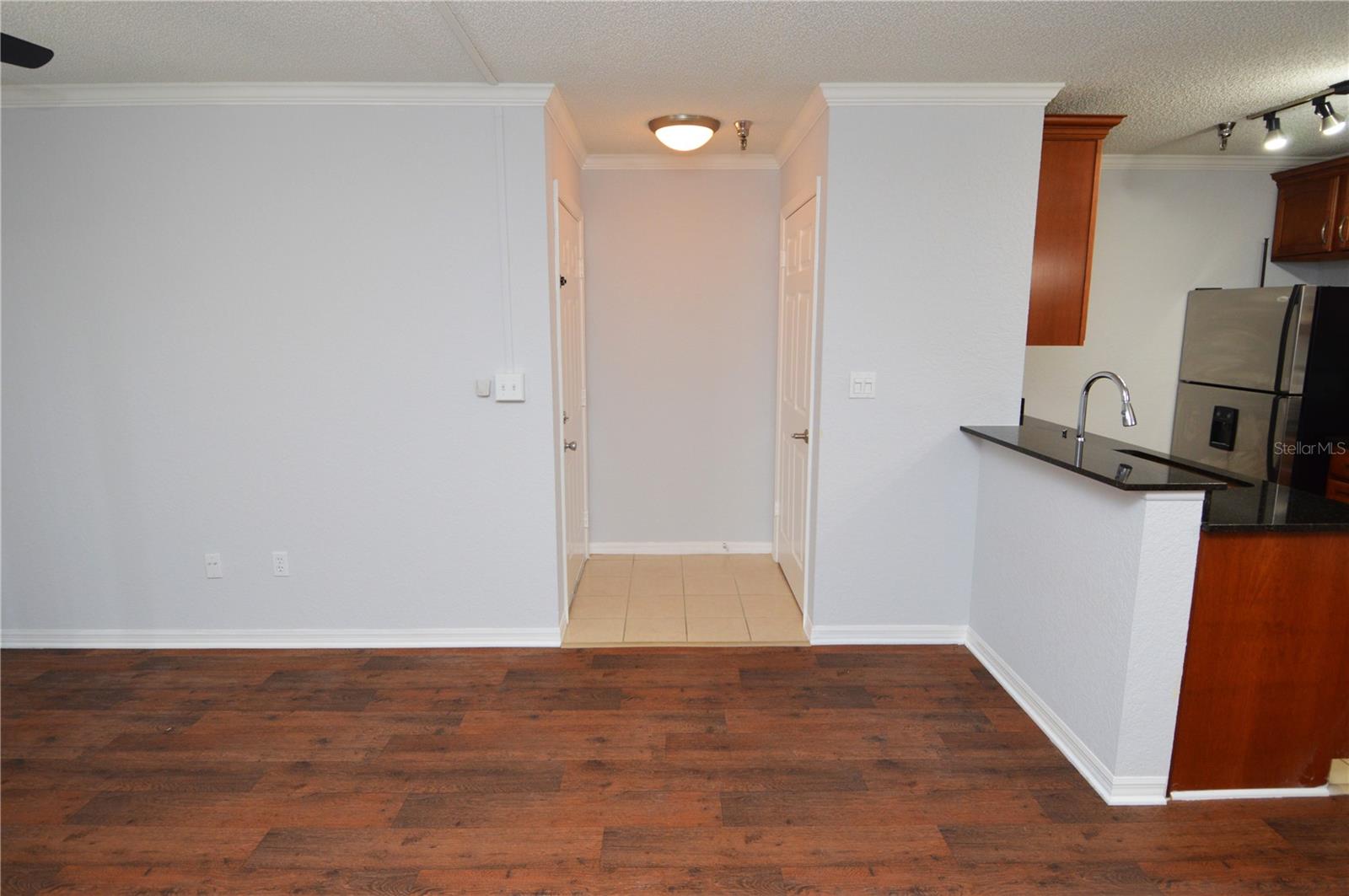 Image 14 of 93 For 10265 Gandy Boulevard N 1303