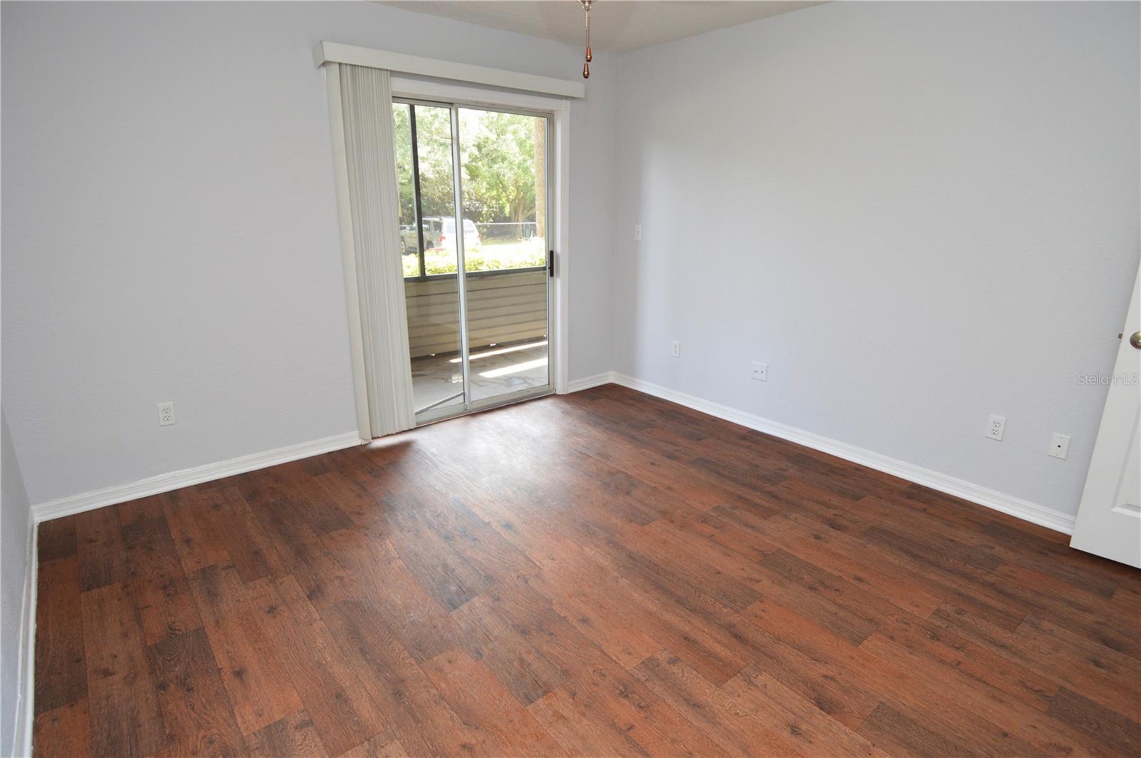 Image 28 of 93 For 10265 Gandy Boulevard N 1303