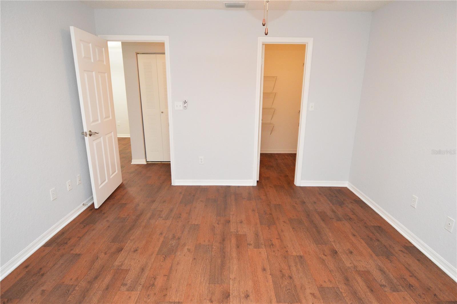 Image 36 of 93 For 10265 Gandy Boulevard N 1303