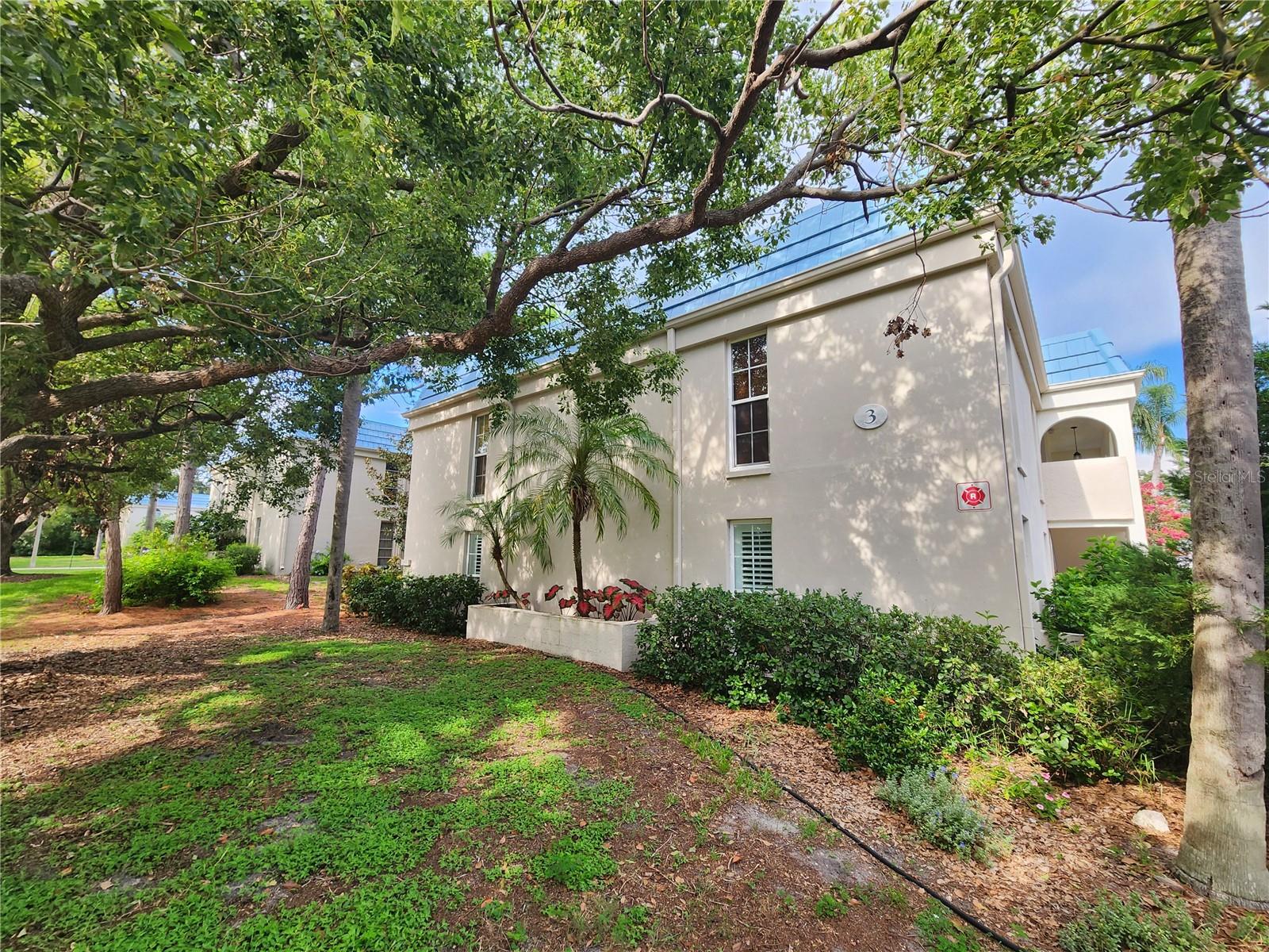 Image 20 of 20 For 1975 Bay Drive 304