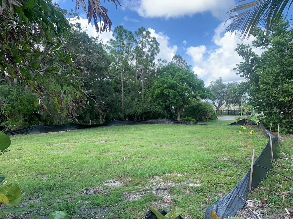 Image 22 of 22 For 4725 Trade Winds Drive S