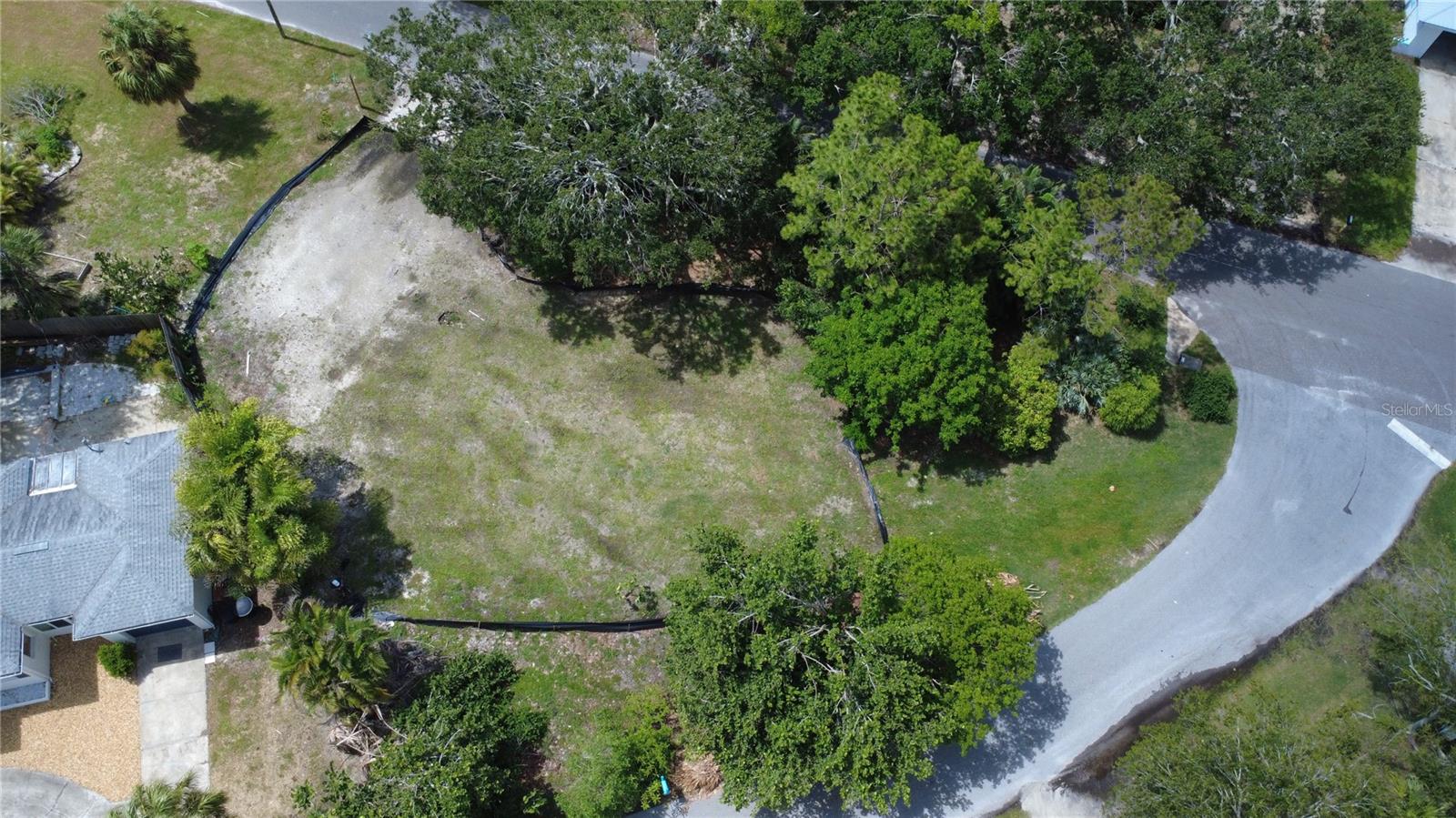 Image 5 of 22 For 4725 Trade Winds Drive S