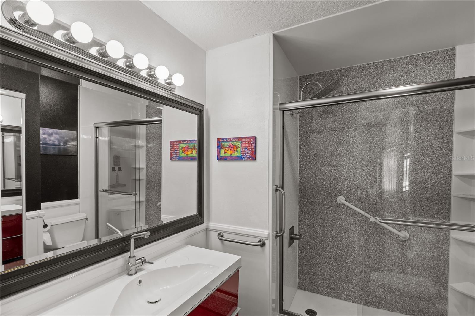 Image 19 of 30 For 7310 Sunshine Skyway Lane S 213