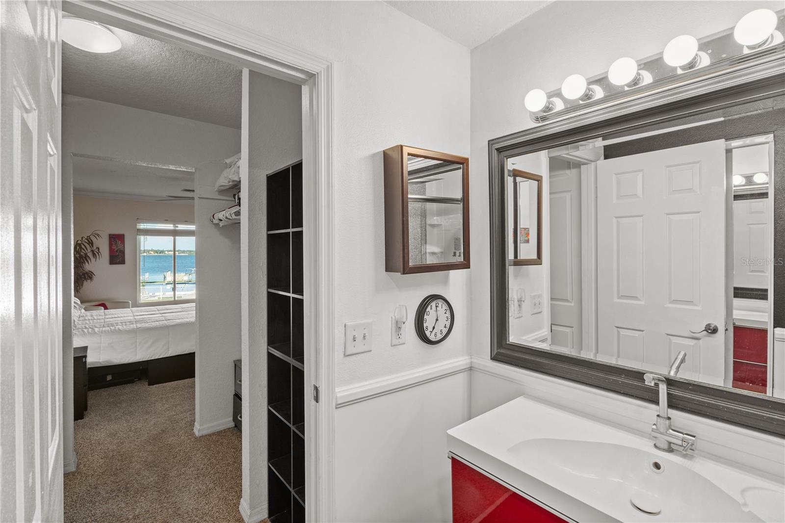 Image 20 of 30 For 7310 Sunshine Skyway Lane S 213