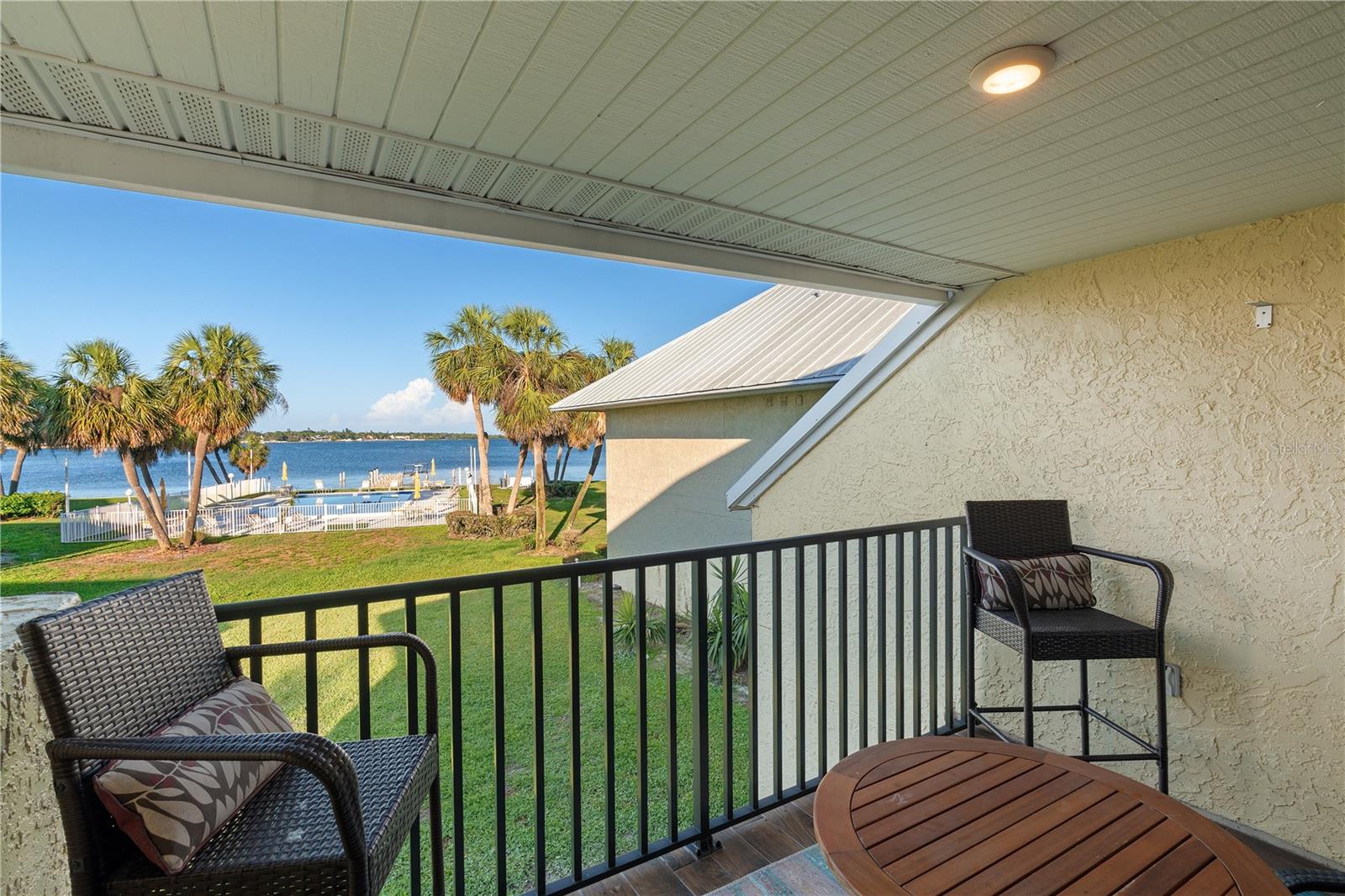 Image 26 of 30 For 7310 Sunshine Skyway Lane S 213