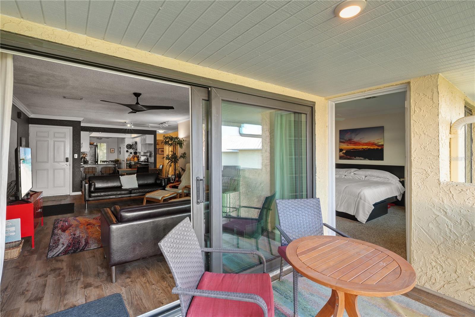 Image 27 of 30 For 7310 Sunshine Skyway Lane S 213
