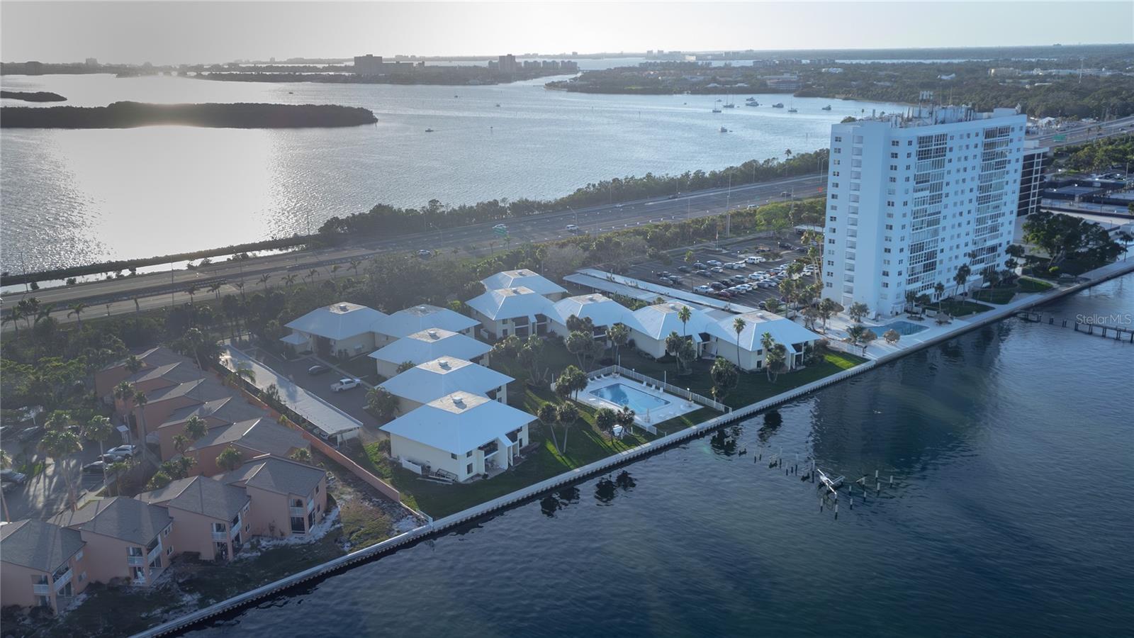 Image 29 of 30 For 7310 Sunshine Skyway Lane S 213