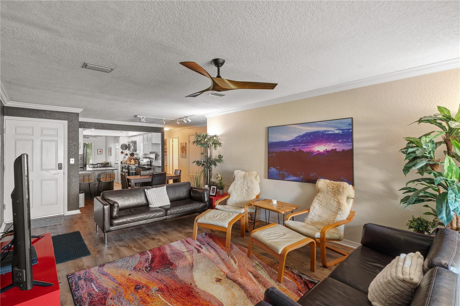 Image 5 of 30 For 7310 Sunshine Skyway Lane S 213