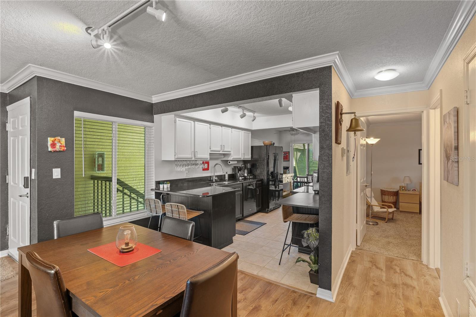 Image 8 of 30 For 7310 Sunshine Skyway Lane S 213