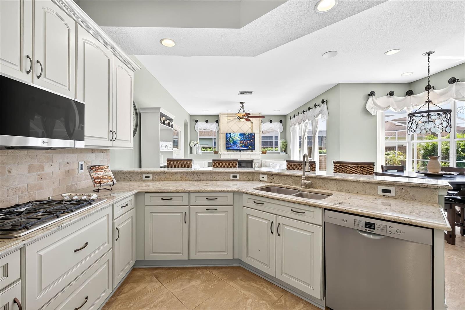 Image 22 of 82 For 10614 Gretna Green Drive