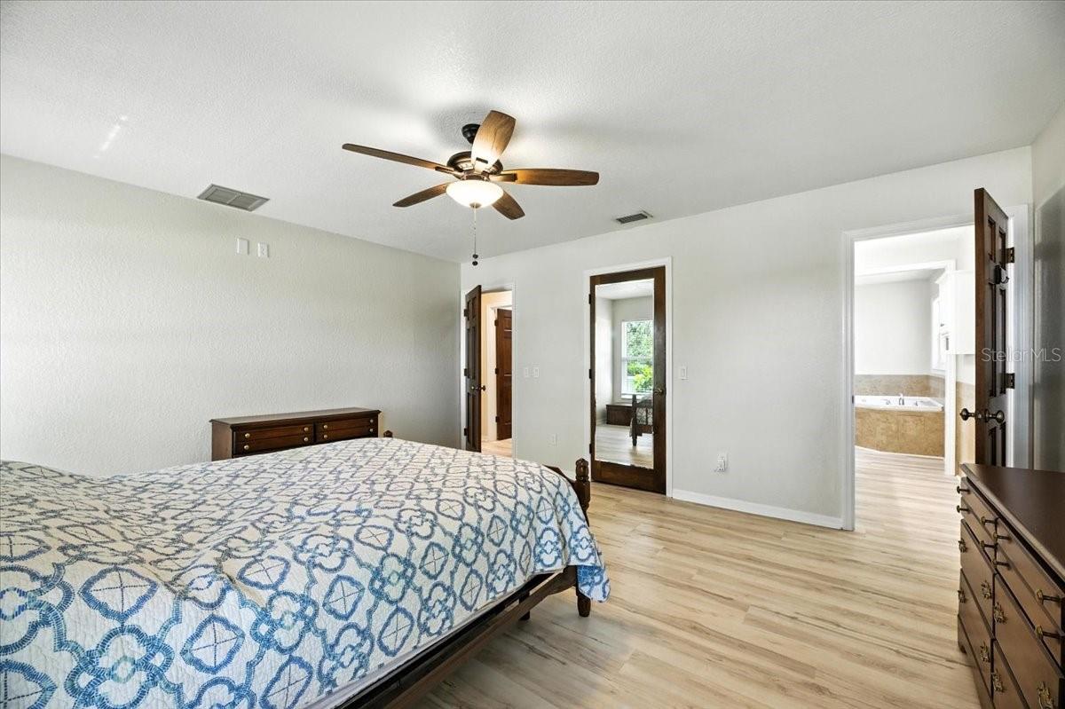 Image 26 of 63 For 11301 Donneymoor Drive