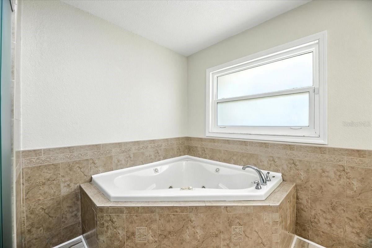 Image 29 of 63 For 11301 Donneymoor Drive