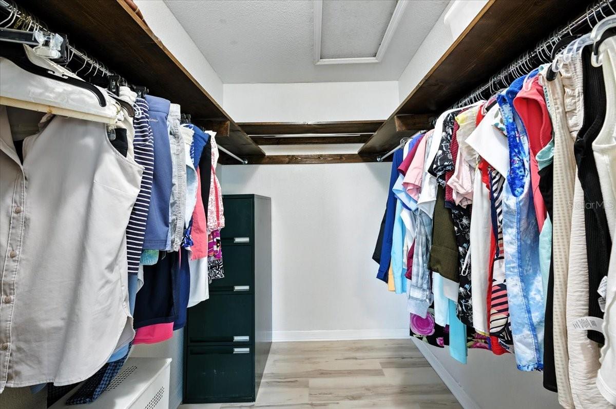 Image 31 of 63 For 11301 Donneymoor Drive