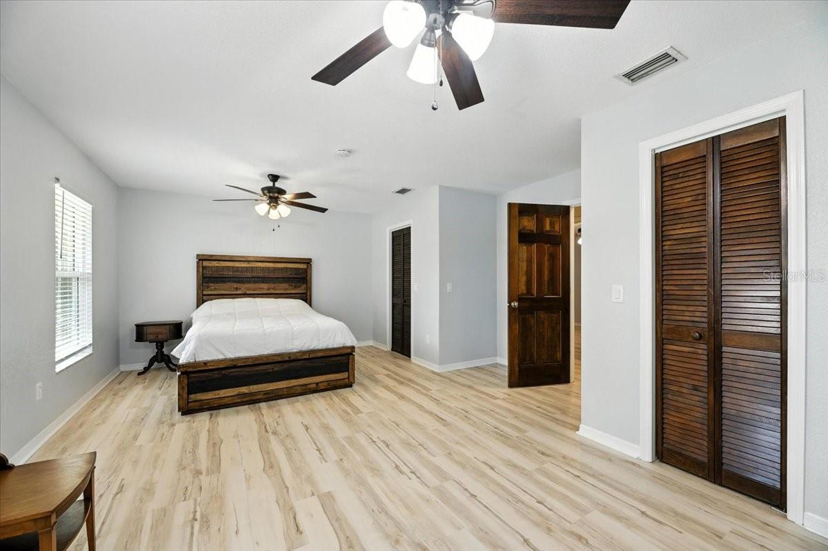 Image 35 of 63 For 11301 Donneymoor Drive