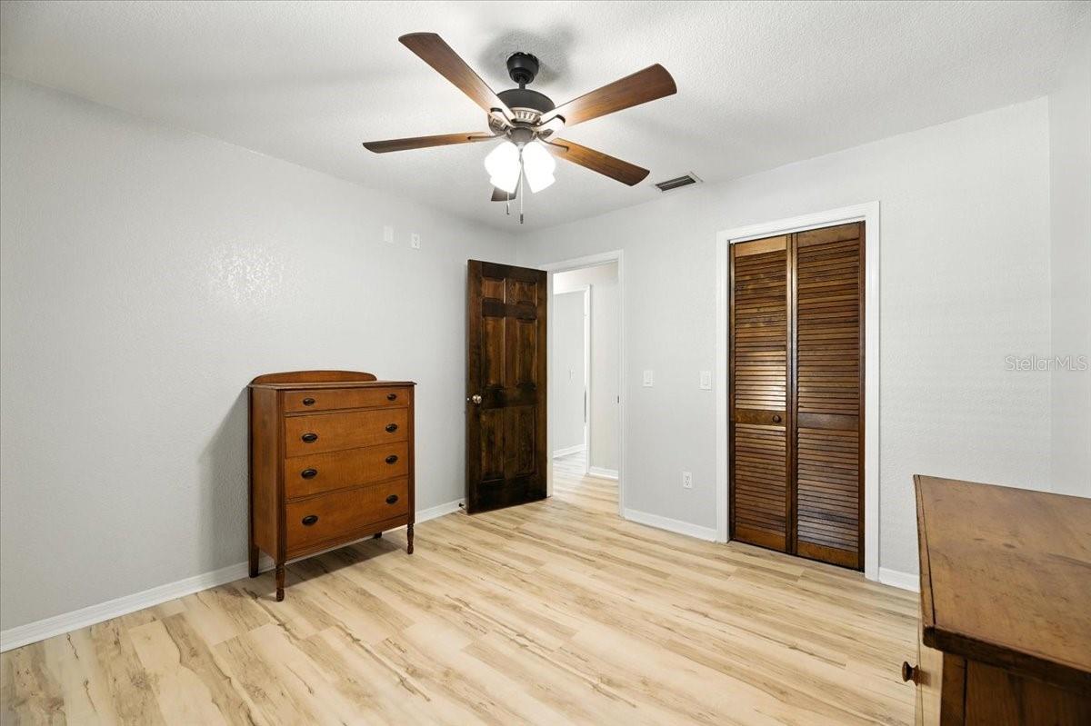 Image 38 of 63 For 11301 Donneymoor Drive