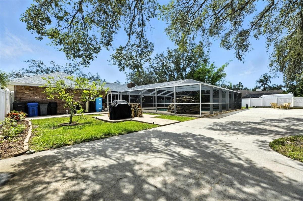 Image 58 of 63 For 11301 Donneymoor Drive