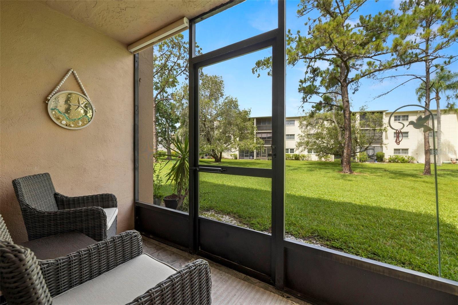 Image 21 of 45 For 1370 Heather Ridge Boulevard 105