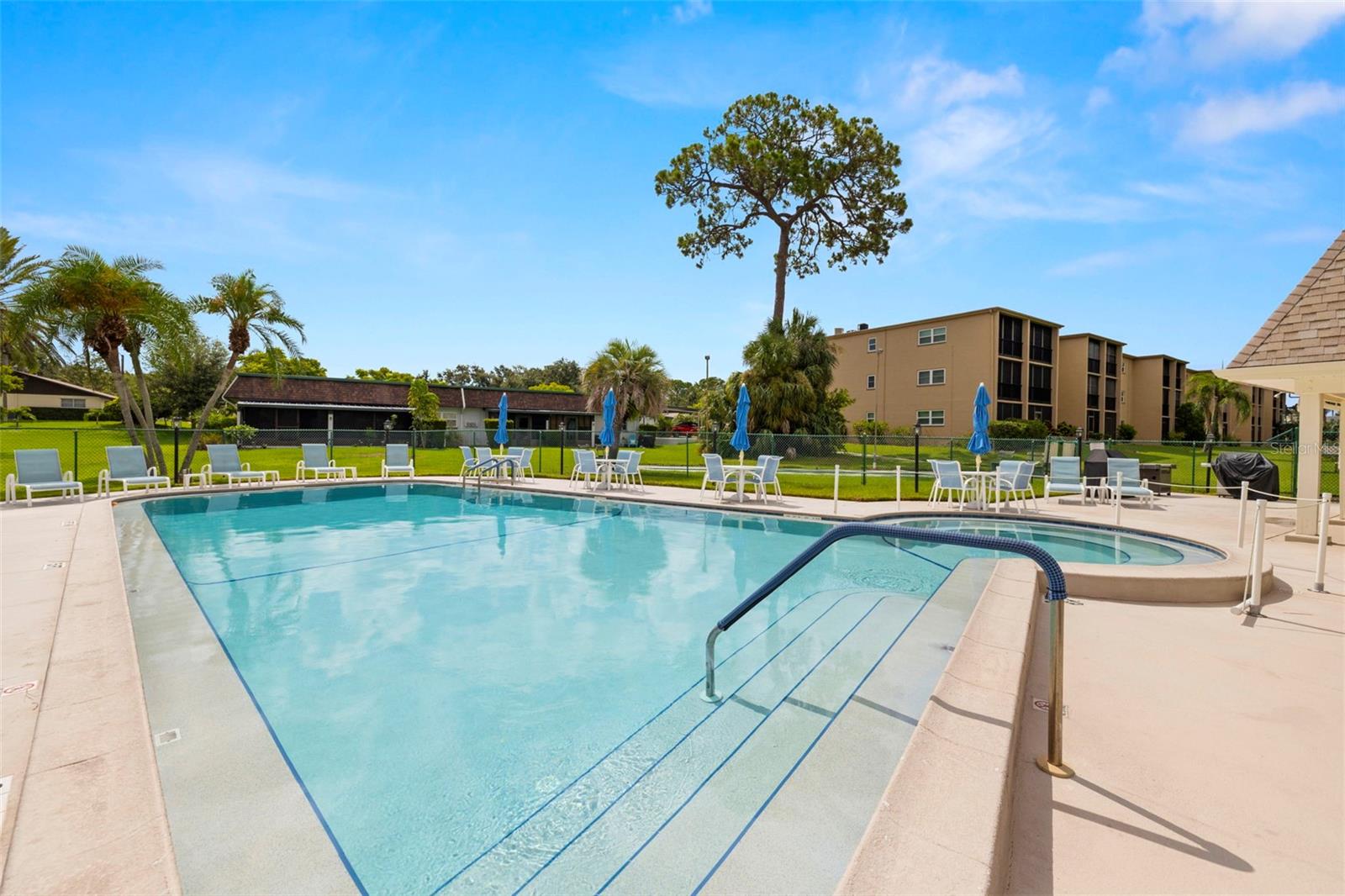 Image 31 of 45 For 1370 Heather Ridge Boulevard 105