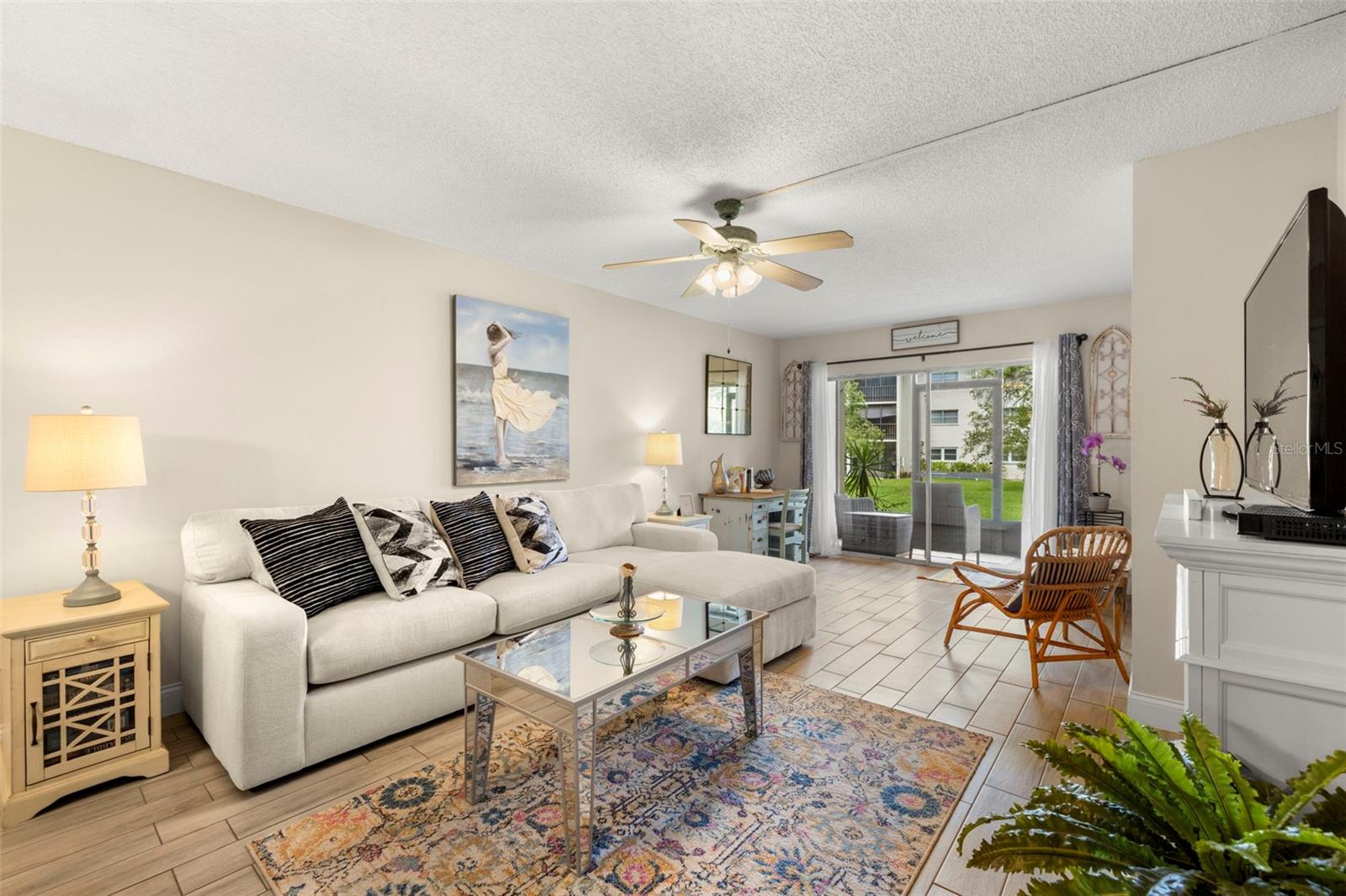 Image 5 of 45 For 1370 Heather Ridge Boulevard 105