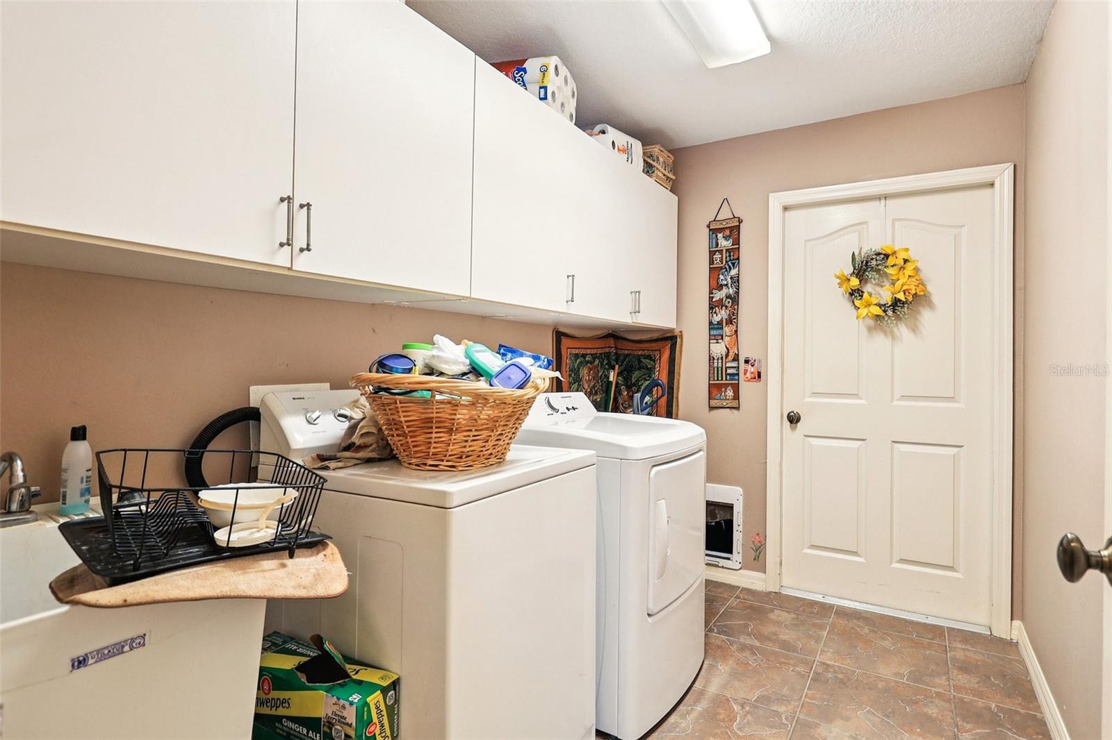 Image 33 of 58 For 10537 Smokie Creek Lane