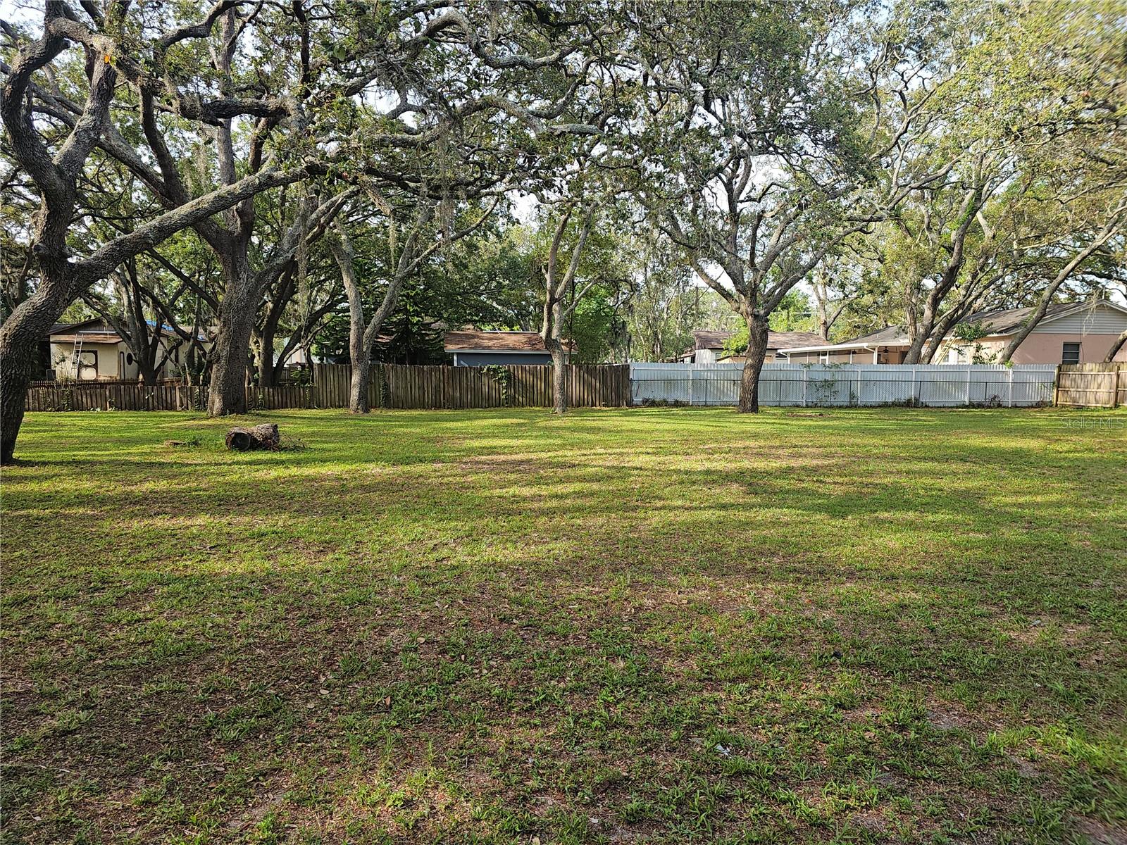 Image 37 of 40 For 10909 Marjory Avenue