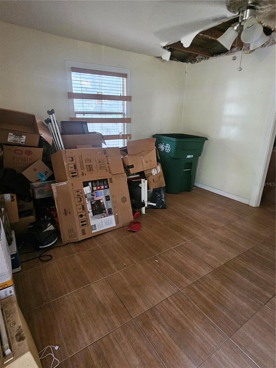 Image 6 of 40 For 10909 Marjory Avenue