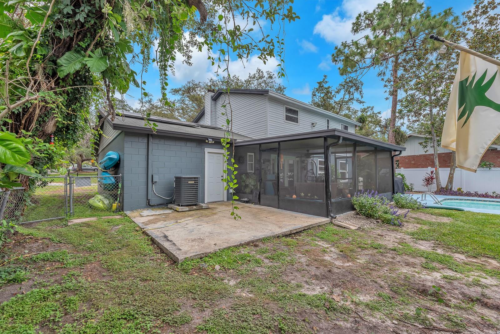 Image 29 of 31 For 3731 Southview Drive