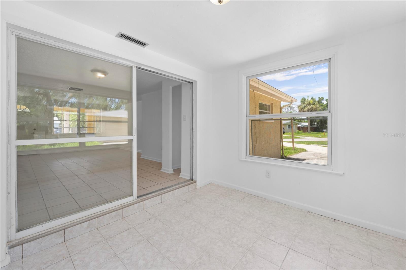 Listing photo id 20 for 4923 Avery Road
