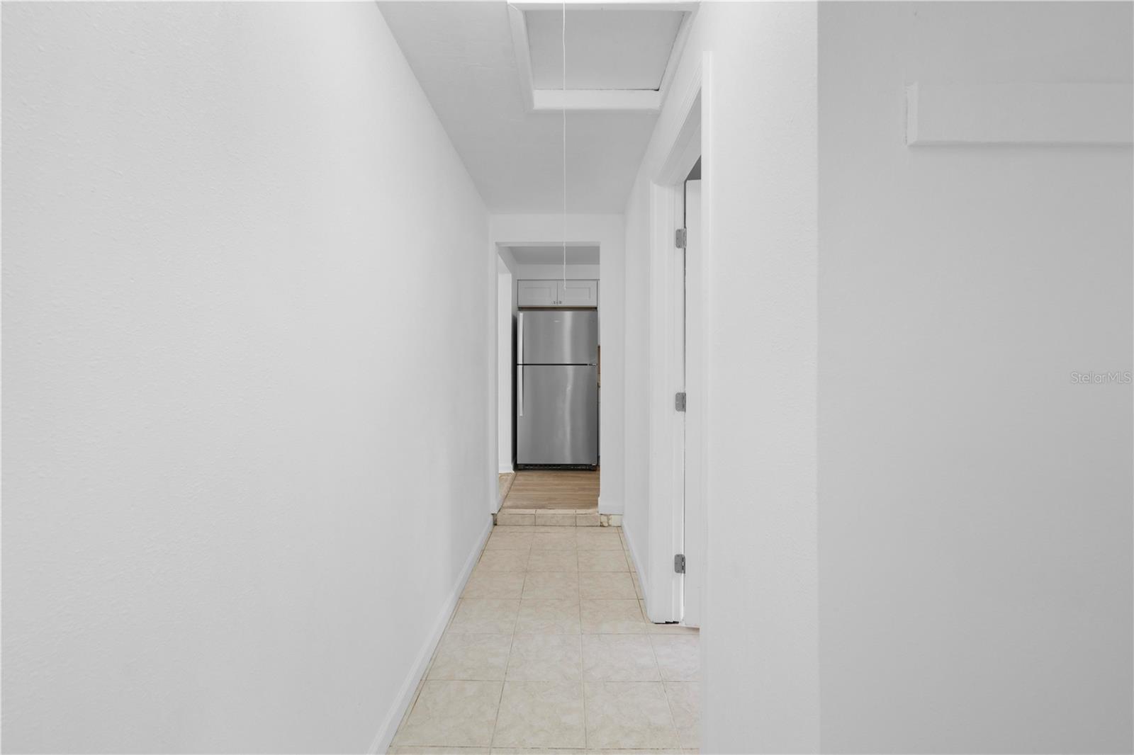 Listing photo id 7 for 4923 Avery Road