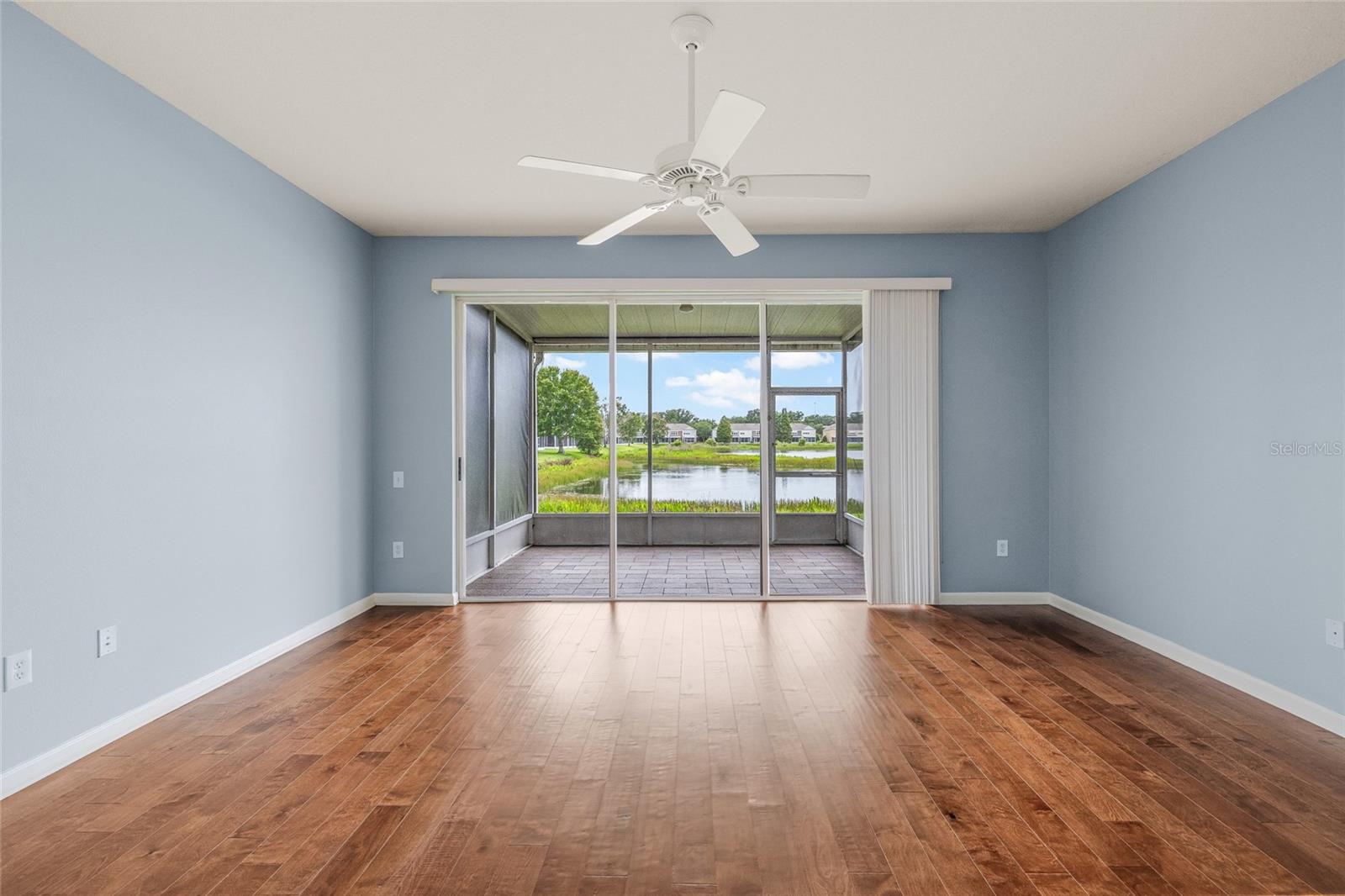 Image 10 of 64 For 4879 Pond Ridge Drive